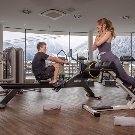 Strass - Sport & Spa Hotel Майерхофен Екстериор снимка