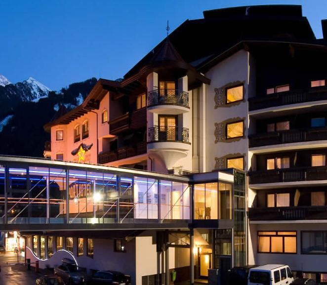 Strass - Sport & Spa Hotel Майерхофен Екстериор снимка
