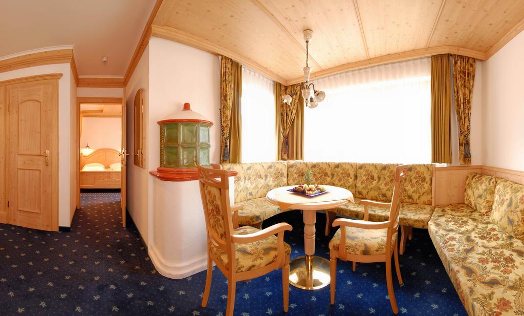 Strass - Sport & Spa Hotel Майерхофен Екстериор снимка